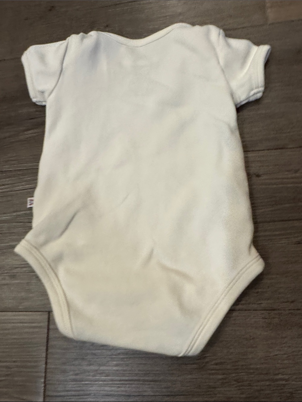 Emerson and Friends Baby Bodysuit w "MILK DRUNK" Print. 0-3 months. Like New!🌈 - Picture 4 of 5